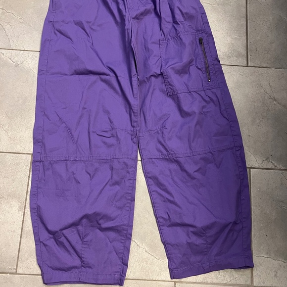 GAP girls pull on barrel pants - Picture 2 of 5